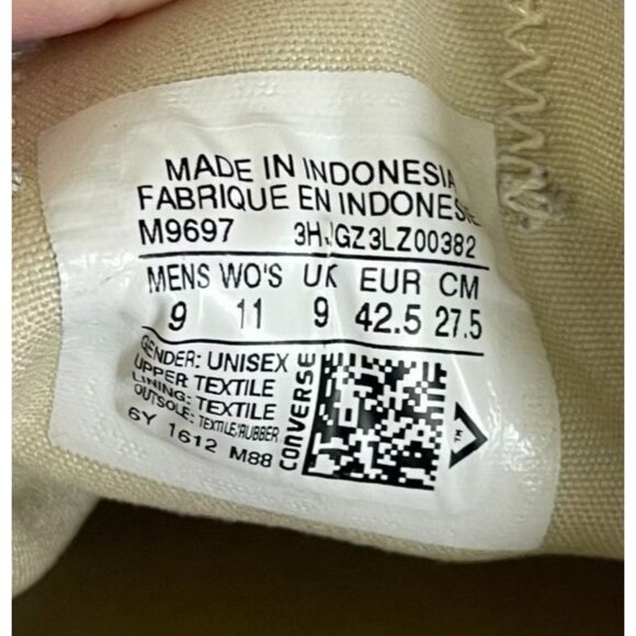 Converse Navy and White Men's Shoes - Picture 9 of 9